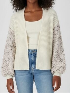 Grey Collective Women Cardigan Sweater Sz M Drop Shoulder Open Front Puff Sleeve